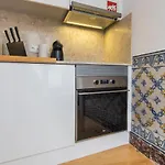 Lovelystay - Lusitano's Heart 2bdr In Alfama Apartman Lisboa