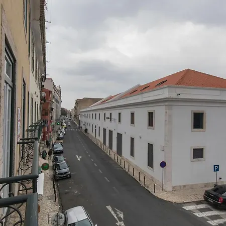 Lovelystay - Lusitano's Heart 2bdr In Alfama Apartman Lisboa