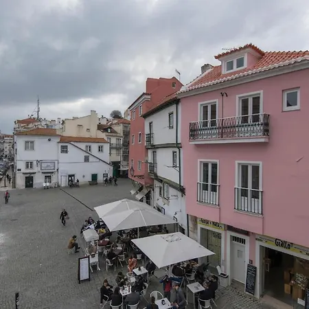 Lovelystay - Lusitano's Heart 2bdr In Alfama *