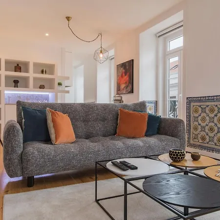 Lovelystay - Lusitano's Heart 2bdr In Alfama Apartament