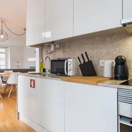 Lovelystay - Lusitano's Heart 2bdr In Alfama Lizbona
