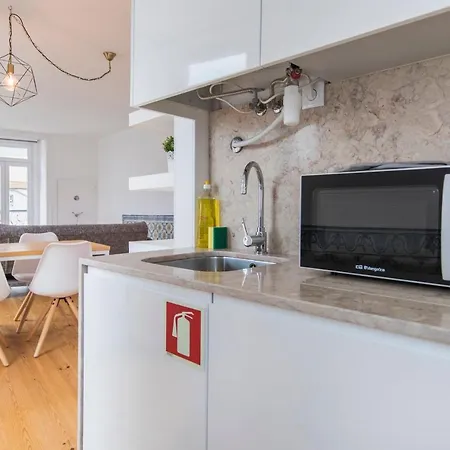 Lusitano's 2bdr In Alfama By Lovelystay Appartement