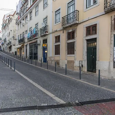 Lovelystay - Lusitano's Heart 2bdr In Alfama Appartamento *
