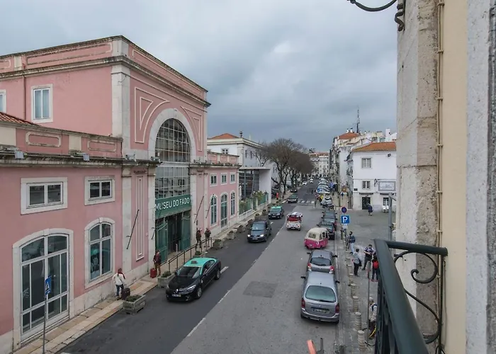 Lovelystay - Lusitano's Heart 2bdr In Alfama Apartament *