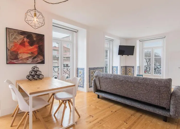 Lovelystay - Lusitano's Heart 2bdr In Alfama Apartament *