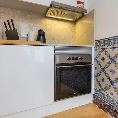 Lovelystay - Lusitano's Heart 2bdr In Alfama Apartment Lisbon
